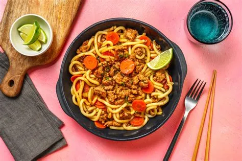  デジョウ風牛肉麺！香ばしい牛肉ととろける食感の麺のコラボレーションは至高！